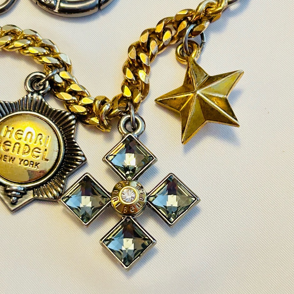 🔥NWOT🔥 Henri Bendel Military Charm Swag Bag Charm/ Keychain/ Bracelet - Picture 11 of 12